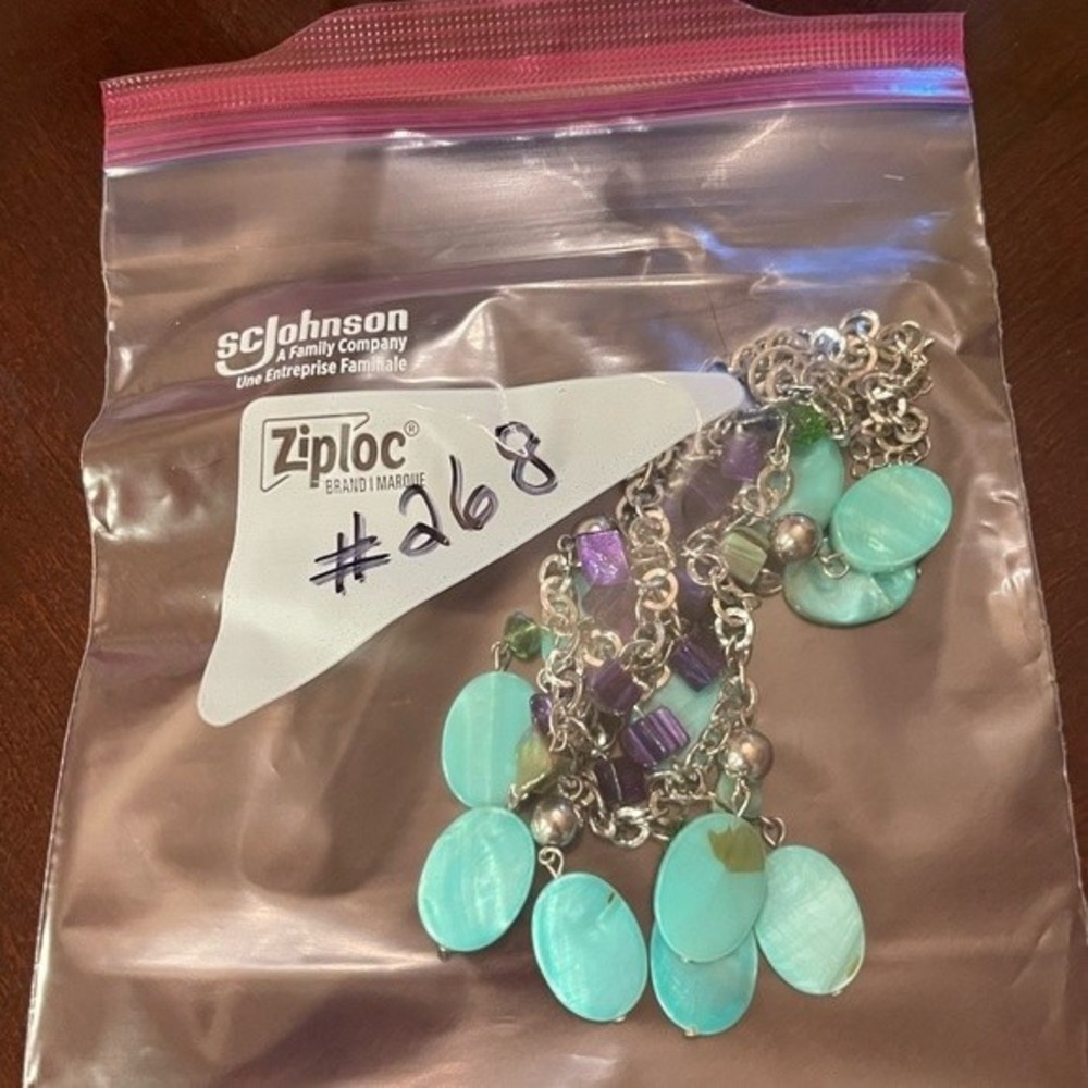 Erica Lyons Turquoise Purple Dyed Shell Necklace Silver Tone # 268 Signed - Picture 6 of 6